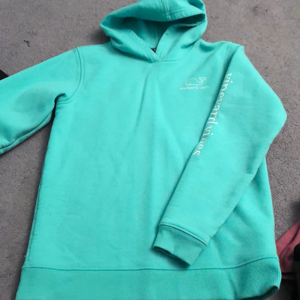 vineyard vines hoodie